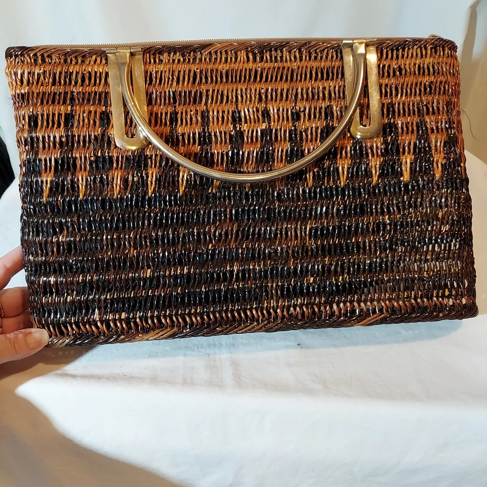 Brown Wicker Woven Tote With Gold Handles - Picture 3 of 9